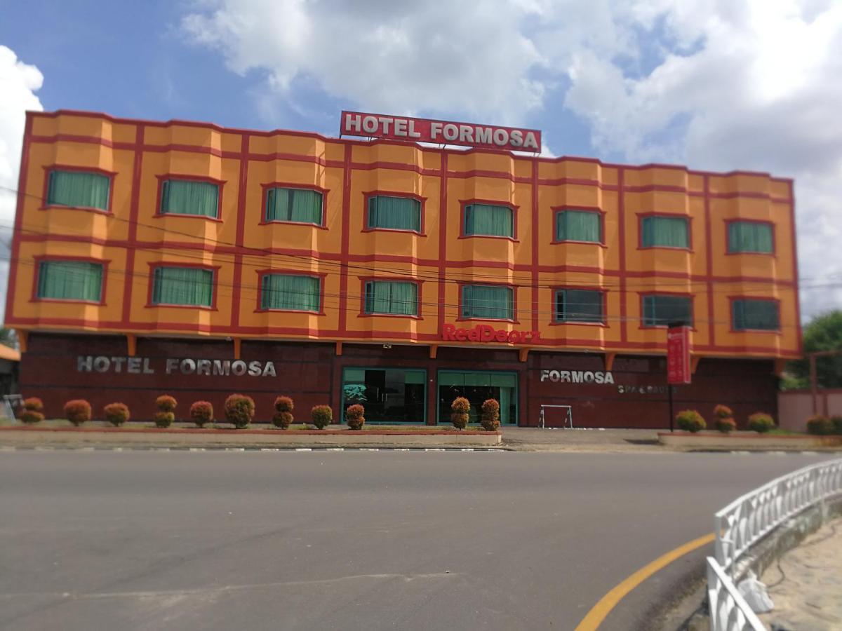 Hotel Formosa Jambi Palmerah Exterior photo
